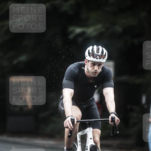 13.09.2026 - Stadtparktriathlon H.Heesch http://msf.ph/oto/10368812 13.09.2026 13:20:06 Radfahren 1339, 1340, 1352, 1507 meine-sportfotos.de
