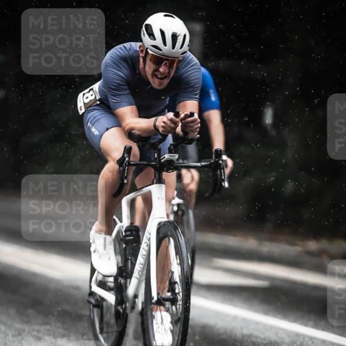 13.09.2026 - Stadtparktriathlon H.Heesch http://msf.ph/oto/10368836 13.09.2026 12:04:01 Radfahren 833, 836, 873, 958, 1060 meine-sportfotos.de