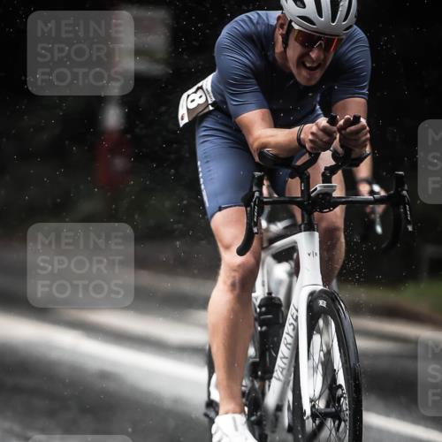 13.09.2026 - Stadtparktriathlon H.Heesch http://msf.ph/oto/10368845 13.09.2026 12:04:01 Radfahren 833, 836, 873, 958, 1060 meine-sportfotos.de