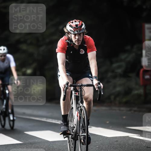 13.09.2026 - Stadtparktriathlon H.Heesch http://msf.ph/oto/10368865 13.09.2026 10:47:03 Radfahren 430, 443, 468, 473, 520, 533, 572 meine-sportfotos.de