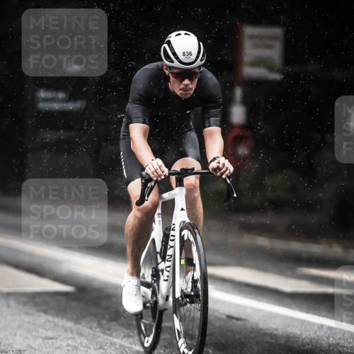13.09.2026 - Stadtparktriathlon H.Heesch http://msf.ph/oto/10368879 13.09.2026 12:04:03 Radfahren 833, 836, 916, 958, 1004, 1048, 1060 meine-sportfotos.de