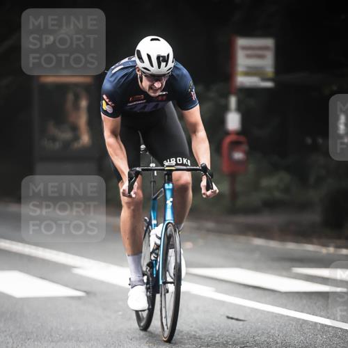 13.09.2026 - Stadtparktriathlon H.Heesch http://msf.ph/oto/10368890 13.09.2026 10:18:16 Radfahren 210, 261, 311, 459 meine-sportfotos.de