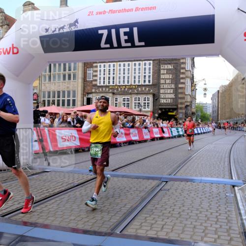 13.09.2026 - 21. swb-Marathon Bremen Tim E. http://msf.ph/oto/10368897 13.09.2026 13:06:31 Ziel 474, 681, 1901, 3297, 3466, 4614, 6686, 7336, 8670, 9429, 9934 meine-sportfotos.de