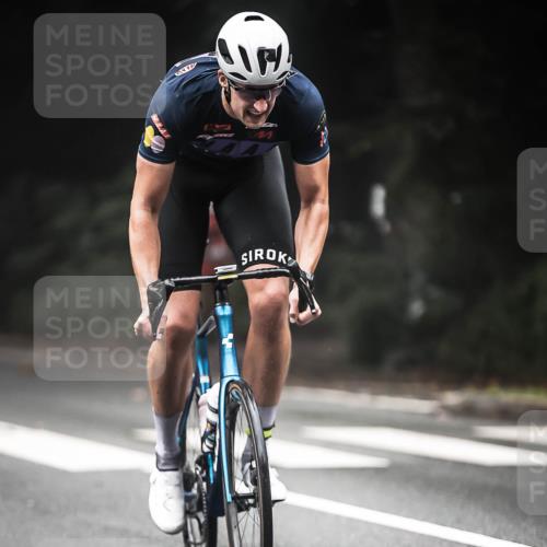 13.09.2026 - Stadtparktriathlon H.Heesch http://msf.ph/oto/10368903 13.09.2026 10:18:16 Radfahren 210, 261, 311, 459 meine-sportfotos.de