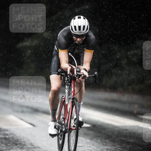 13.09.2026 - Stadtparktriathlon H.Heesch http://msf.ph/oto/10368905 13.09.2026 12:04:05 Radfahren 833, 836, 916, 958, 1004, 1048, 1060 meine-sportfotos.de