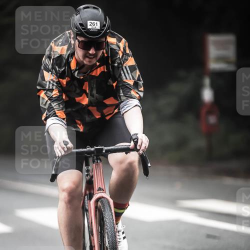 13.09.2026 - Stadtparktriathlon H.Heesch http://msf.ph/oto/10368949 13.09.2026 10:18:21 Radfahren 212, 251, 258, 261, 276, 311 meine-sportfotos.de