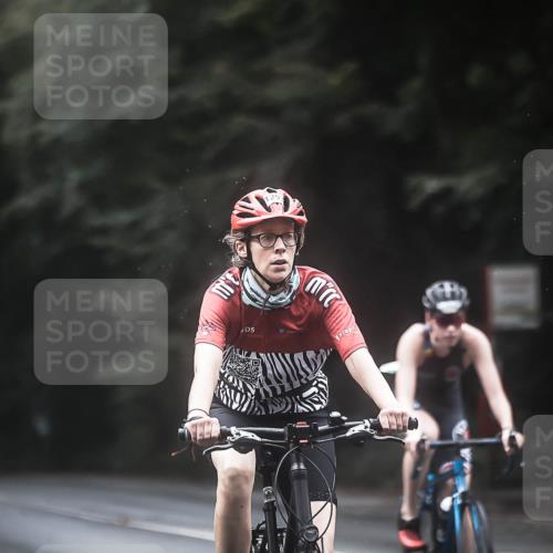 13.09.2026 - Stadtparktriathlon H.Heesch http://msf.ph/oto/10368950 13.09.2026 13:20:39 Radfahren 1293, 1322, 1323, 1333, 1401, 1430, 1505 meine-sportfotos.de