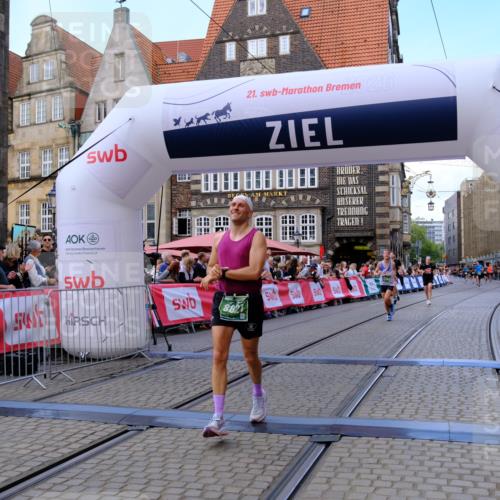 13.09.2026 - 21. swb-Marathon Bremen Tim E. http://msf.ph/oto/10368960 13.09.2026 13:06:46 Ziel 474, 508, 1770, 1921, 2832, 4777, 7590, 8621, 9934, 13148 meine-sportfotos.de