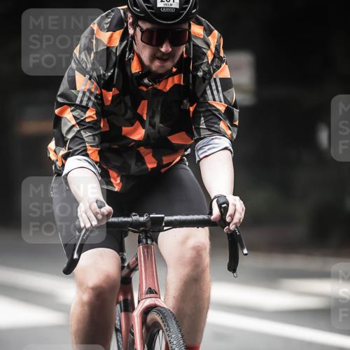 13.09.2026 - Stadtparktriathlon H.Heesch http://msf.ph/oto/10368962 13.09.2026 10:18:21 Radfahren 212, 251, 258, 261, 276, 311 meine-sportfotos.de