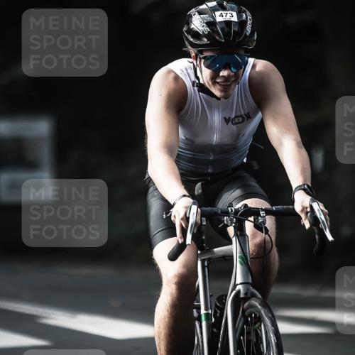 13.09.2026 - Stadtparktriathlon H.Heesch http://msf.ph/oto/10368976 13.09.2026 10:47:07 Radfahren 430, 472, 473, 520, 572 meine-sportfotos.de