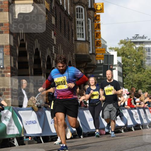 13.09.2026 - 21. swb-Marathon Bremen Strokosch-Dieckow http://msf.ph/oto/10368992 13.09.2026 11:00:51 Ziel 10263, 10272, 10275, 10306, 10369, 10677, 10801, 11045, 11126, 11129, 11162, 11180, 11687, 11708, 11769, 11838, 12018, 12291, 12394, 12430, 12530, 12531, 10093, 10428, 10639, 10753, 11049, 11116, 11247, 11359, 11540, 11728, 11850, 12085, 12116, 12428 meine-sportfotos.de