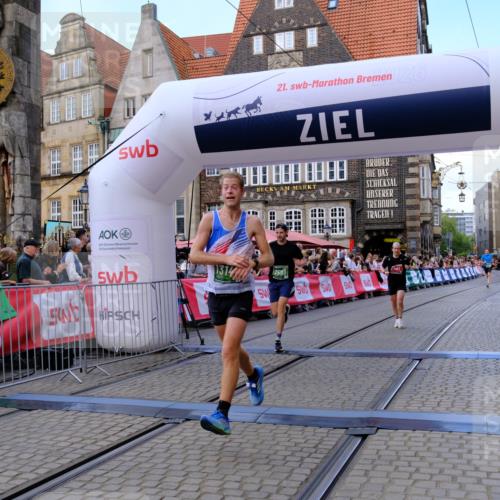 13.09.2026 - 21. swb-Marathon Bremen Tim E. http://msf.ph/oto/10369018 13.09.2026 13:06:49 Ziel 508, 788, 1770, 1921, 2832, 3910, 4777, 7590, 8621, 13148 meine-sportfotos.de