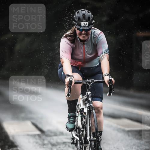 13.09.2026 - Stadtparktriathlon H.Heesch http://msf.ph/oto/10369047 13.09.2026 12:04:12 Radfahren 762, 916, 972, 1004, 1048 meine-sportfotos.de