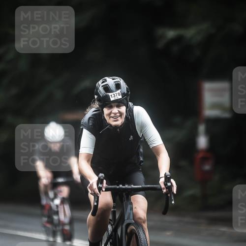 13.09.2026 - Stadtparktriathlon H.Heesch http://msf.ph/oto/10369096 13.09.2026 13:20:59 Radfahren 1218, 1220, 1346, 1378, 1402, 1404, 1436 meine-sportfotos.de