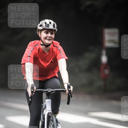13.09.2026 - Stadtparktriathlon H.Heesch http://msf.ph/oto/10369106 13.09.2026 10:18:29 Radfahren 212, 251, 258, 276, 279, 359, 389 meine-sportfotos.de