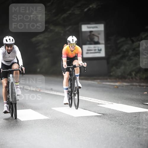13.09.2026 - Stadtparktriathlon H.Heesch http://msf.ph/oto/10369125 13.09.2026 10:18:30 Radfahren 212, 251, 258, 276, 279, 359, 389 meine-sportfotos.de