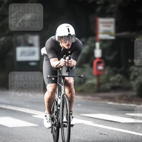 13.09.2026 - Stadtparktriathlon H.Heesch http://msf.ph/oto/10369130 13.09.2026 10:47:36 Radfahren 470, 489, 493, 498, 561 meine-sportfotos.de