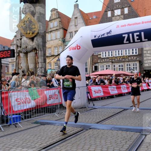 13.09.2026 - 21. swb-Marathon Bremen Tim E. http://msf.ph/oto/10369134 13.09.2026 13:06:51 Ziel 508, 788, 1770, 1921, 2832, 3910, 4777, 5238, 6951, 7590, 8621, 13148 meine-sportfotos.de