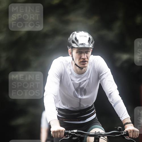 13.09.2026 - Stadtparktriathlon H.Heesch http://msf.ph/oto/10369140 13.09.2026 13:21:02 Radfahren 1218, 1220, 1369, 1378, 1402, 1404 meine-sportfotos.de