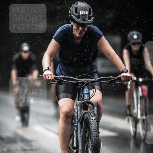 13.09.2026 - Stadtparktriathlon H.Heesch http://msf.ph/oto/10369141 13.09.2026 12:04:23 Radfahren 763, 785, 828, 857, 923, 964, 1036 meine-sportfotos.de