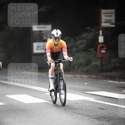 13.09.2026 - Stadtparktriathlon H.Heesch http://msf.ph/oto/10369159 13.09.2026 10:18:31 Radfahren 212, 251, 279, 359, 389, 444 meine-sportfotos.de