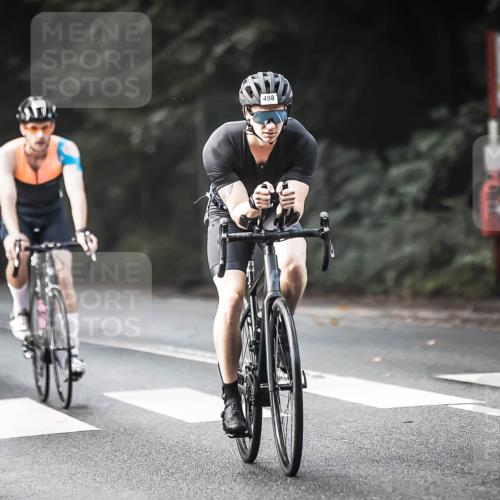 13.09.2026 - Stadtparktriathlon H.Heesch http://msf.ph/oto/10369172 13.09.2026 10:47:38 Radfahren 415, 470, 489, 493, 498, 506, 561 meine-sportfotos.de