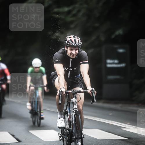 13.09.2026 - Stadtparktriathlon H.Heesch http://msf.ph/oto/10369180 13.09.2026 13:21:08 Radfahren 1369, 1384, 1402, 1404, 1506 meine-sportfotos.de