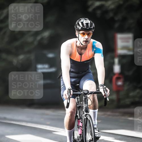 13.09.2026 - Stadtparktriathlon H.Heesch http://msf.ph/oto/10369187 13.09.2026 10:47:40 Radfahren 415, 470, 489, 493, 498, 506, 561 meine-sportfotos.de