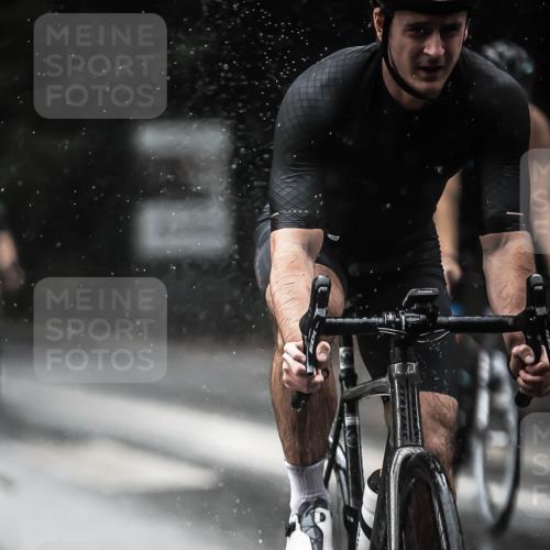 13.09.2026 - Stadtparktriathlon H.Heesch http://msf.ph/oto/10369189 13.09.2026 12:04:25 Radfahren 763, 785, 828, 857, 923, 962, 964, 1036 meine-sportfotos.de