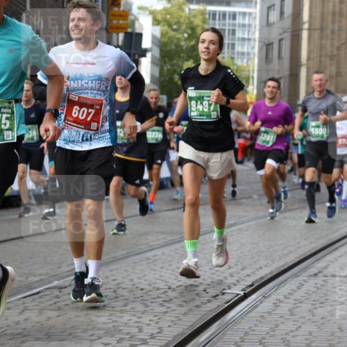 13.09.2026 - 21. swb-Marathon Bremen Strokosch-Dieckow http://msf.ph/oto/10369192 13.09.2026 13:36:06 Ziel 156, 318, 532, 607, 2565, 3056, 3087, 3226, 3485, 3704, 3780, 3857, 4048, 5026, 5071, 5157, 5308, 5381, 5467, 5468, 5584, 5586, 6159, 6465, 6466, 6644, 6649, 6724, 7036, 7235, 7385, 7597, 7675, 7691, 7700, 8145, 8335, 8705, 8816, 9784, 9862, 9892, 9912, 13121, 13213, 1072, 2339, 2931, 2949, 3224, 3291, 3591, 4643, 4989, 5259, 5800, 6642, 6778, 7379, 7865, 8488, 8511, 8731, 8941, 9026, 9076, 9226, 9497, 9564, 13038, 13238 meine-sportfotos.de