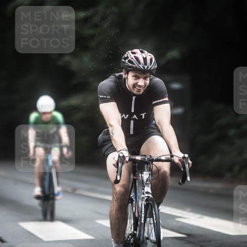 13.09.2026 - Stadtparktriathlon H.Heesch http://msf.ph/oto/10369197 13.09.2026 13:21:08 Radfahren 1369, 1384, 1402, 1404, 1506 meine-sportfotos.de