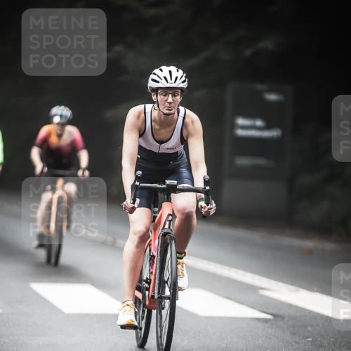 13.09.2026 - Stadtparktriathlon H.Heesch http://msf.ph/oto/10369212 13.09.2026 10:18:37 Radfahren 233, 333, 359, 389, 405, 444 meine-sportfotos.de