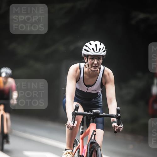 13.09.2026 - Stadtparktriathlon H.Heesch http://msf.ph/oto/10369239 13.09.2026 10:18:37 Radfahren 233, 333, 359, 389, 405, 444 meine-sportfotos.de