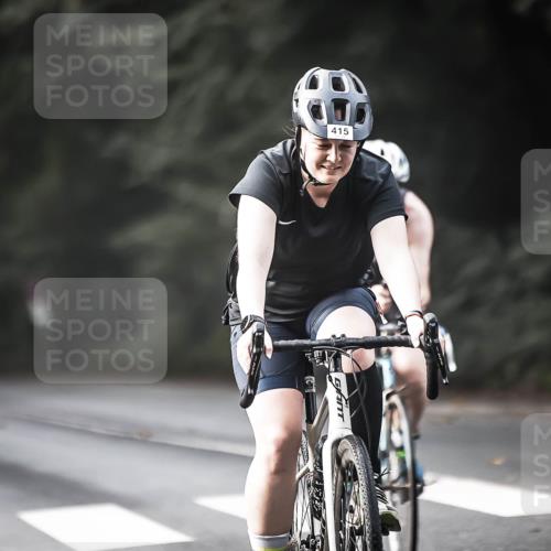13.09.2026 - Stadtparktriathlon H.Heesch http://msf.ph/oto/10369251 13.09.2026 10:47:43 Radfahren 415, 470, 493, 498, 506, 561 meine-sportfotos.de