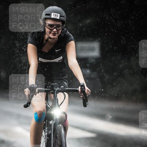 13.09.2026 - Stadtparktriathlon H.Heesch http://msf.ph/oto/10369252 13.09.2026 12:04:28 Radfahren 763, 785, 828, 857, 923, 953, 962, 964, 1036, 1047 meine-sportfotos.de
