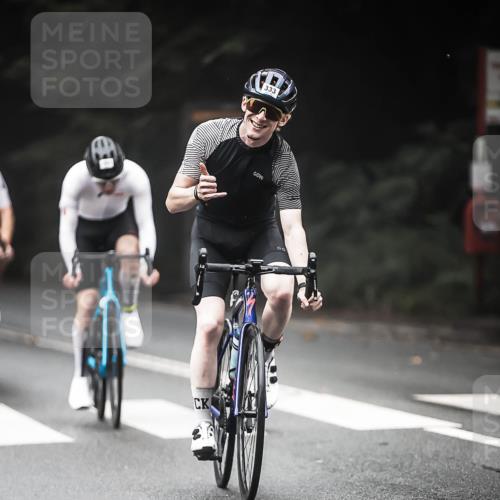 13.09.2026 - Stadtparktriathlon H.Heesch http://msf.ph/oto/10369312 13.09.2026 10:18:43 Radfahren 213, 233, 243, 300, 333, 368, 405, 412, 444 meine-sportfotos.de