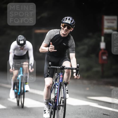13.09.2026 - Stadtparktriathlon H.Heesch http://msf.ph/oto/10369318 13.09.2026 10:18:43 Radfahren 213, 233, 243, 300, 333, 368, 405, 412, 444 meine-sportfotos.de
