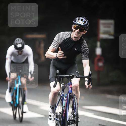 13.09.2026 - Stadtparktriathlon H.Heesch http://msf.ph/oto/10369324 13.09.2026 10:18:43 Radfahren 213, 233, 243, 300, 333, 368, 405, 412, 444 meine-sportfotos.de