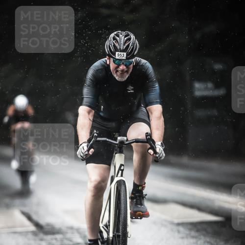 13.09.2026 - Stadtparktriathlon H.Heesch http://msf.ph/oto/10369333 13.09.2026 12:04:33 Radfahren 785, 842, 953, 962, 1047 meine-sportfotos.de