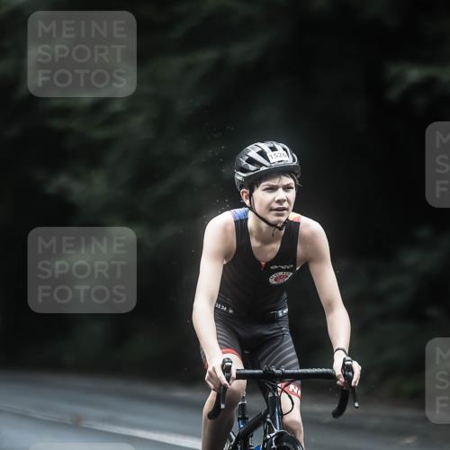 13.09.2026 - Stadtparktriathlon H.Heesch http://msf.ph/oto/10369348 13.09.2026 13:21:29 Radfahren 1353, 1407, 1414, 1461, 1473, 1482, 1521, 1526 meine-sportfotos.de