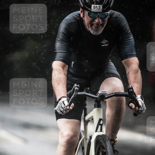 13.09.2026 - Stadtparktriathlon H.Heesch http://msf.ph/oto/10369381 13.09.2026 12:04:33 Radfahren 785, 842, 953, 962, 1047 meine-sportfotos.de