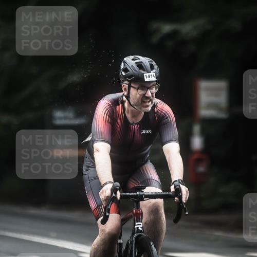 13.09.2026 - Stadtparktriathlon H.Heesch http://msf.ph/oto/10369387 13.09.2026 13:21:32 Radfahren 1353, 1414, 1461, 1464, 1526 meine-sportfotos.de