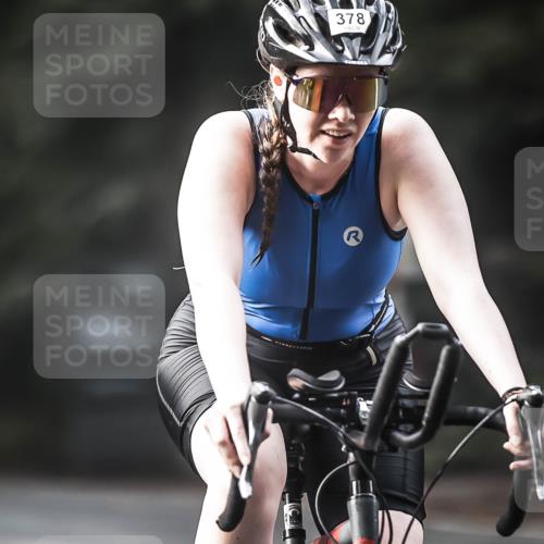 13.09.2026 - Stadtparktriathlon H.Heesch http://msf.ph/oto/10369392 13.09.2026 10:47:56 Radfahren 378, 413, 428, 462, 547 meine-sportfotos.de