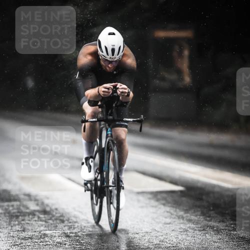 13.09.2026 - Stadtparktriathlon H.Heesch http://msf.ph/oto/10369393 13.09.2026 12:04:35 Radfahren 842, 924, 953, 962, 1047 meine-sportfotos.de