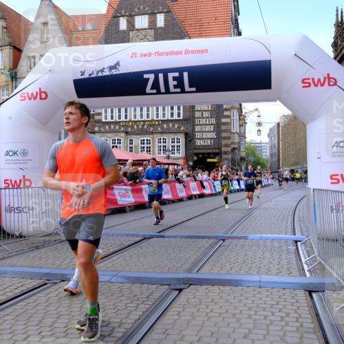 13.09.2026 - 21. swb-Marathon Bremen Tim E. http://msf.ph/oto/10369431 13.09.2026 13:07:07 Ziel 521, 749, 788, 1009, 3127, 3910, 4574, 5238, 6784, 6951, 8580, 8888 meine-sportfotos.de