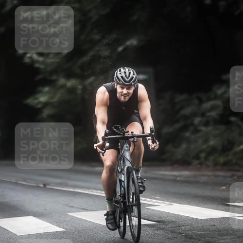13.09.2026 - Stadtparktriathlon H.Heesch http://msf.ph/oto/10369449 13.09.2026 13:21:49 Radfahren 1316, 1385, 1406, 1453 meine-sportfotos.de