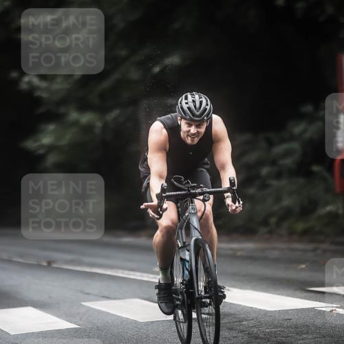13.09.2026 - Stadtparktriathlon H.Heesch http://msf.ph/oto/10369456 13.09.2026 13:21:49 Radfahren 1316, 1385, 1406, 1453 meine-sportfotos.de