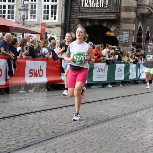 13.09.2026 - 21. swb-Marathon Bremen Strokosch-Dieckow http://msf.ph/oto/10369461 13.09.2026 13:36:16 Ziel 318, 563, 1867, 2565, 3026, 3056, 3454, 3485, 3489, 3857, 4016, 4048, 5026, 5071, 5157, 5276, 5381, 5584, 5816, 6159, 6724, 6874, 6982, 7036, 7043, 7235, 7256, 7385, 7691, 7804, 8145, 8227, 8335, 8705, 9243, 9912, 13121, 13179, 372, 900, 1738, 1880, 2467, 2692, 2700, 3067, 3410, 3591, 4049, 4643, 5781, 6527, 7249, 7808, 7865, 8525, 8731, 8905, 9427, 13038 meine-sportfotos.de