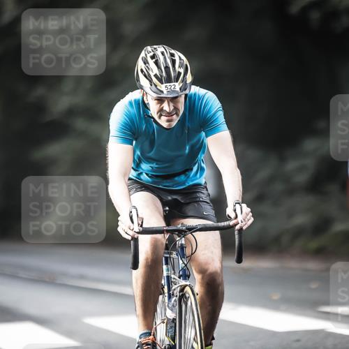13.09.2026 - Stadtparktriathlon H.Heesch http://msf.ph/oto/10369483 13.09.2026 10:48:03 Radfahren 400, 413, 471, 522, 546, 547 meine-sportfotos.de