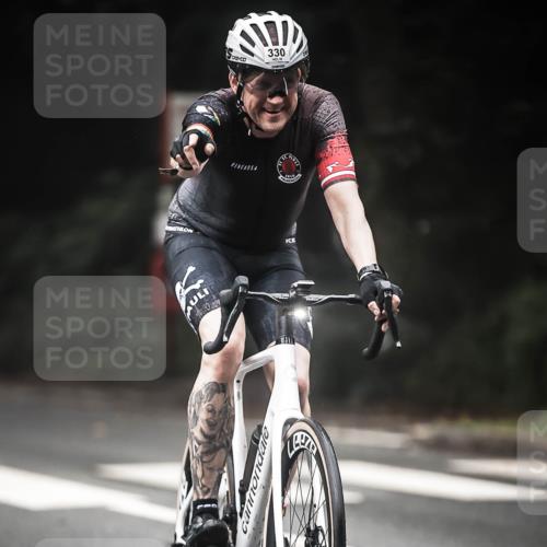13.09.2026 - Stadtparktriathlon H.Heesch http://msf.ph/oto/10369494 13.09.2026 10:18:51 Radfahren 243, 330, 368, 412, 447 meine-sportfotos.de